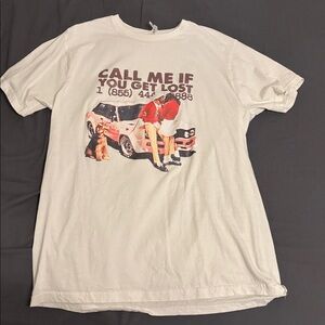 Graphic Tee with Car and Text Design